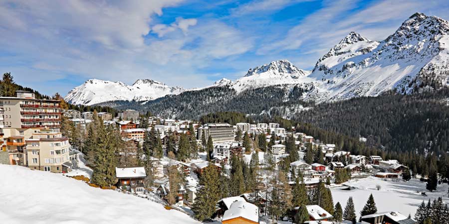 Riding the Arosa Line to a lakeside village