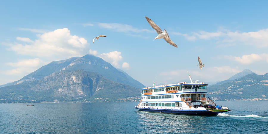 Cruising Lake Como to beautiful Bellagio